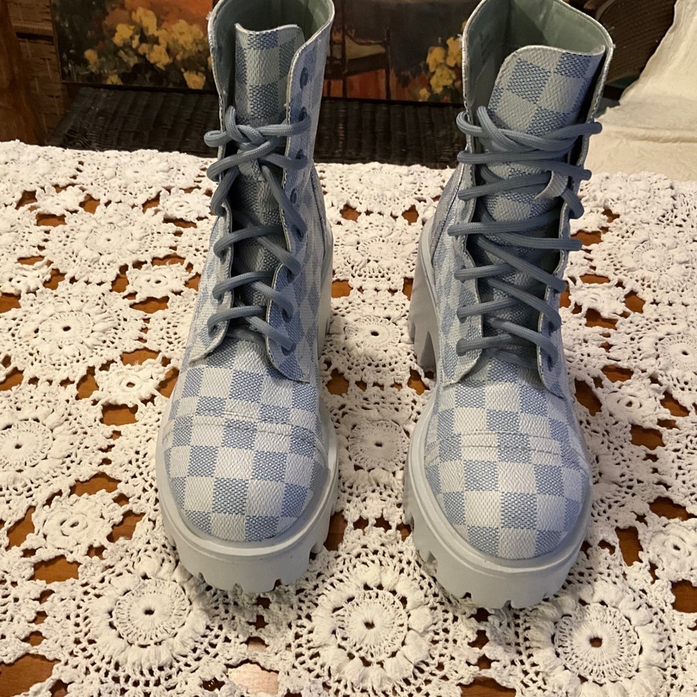 MDT Womens Boots Lug Sole Heel Streetwear Chunky Block Checkered Blue Trendy Y2K - Picture 4 of 5